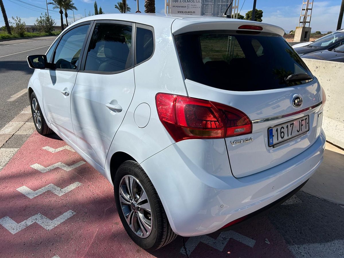 KIA VENGA COMFORT 1.6 CRDI SPANISH LHD IN SPAIN ONLY 100000 MILES SUPERB 2015